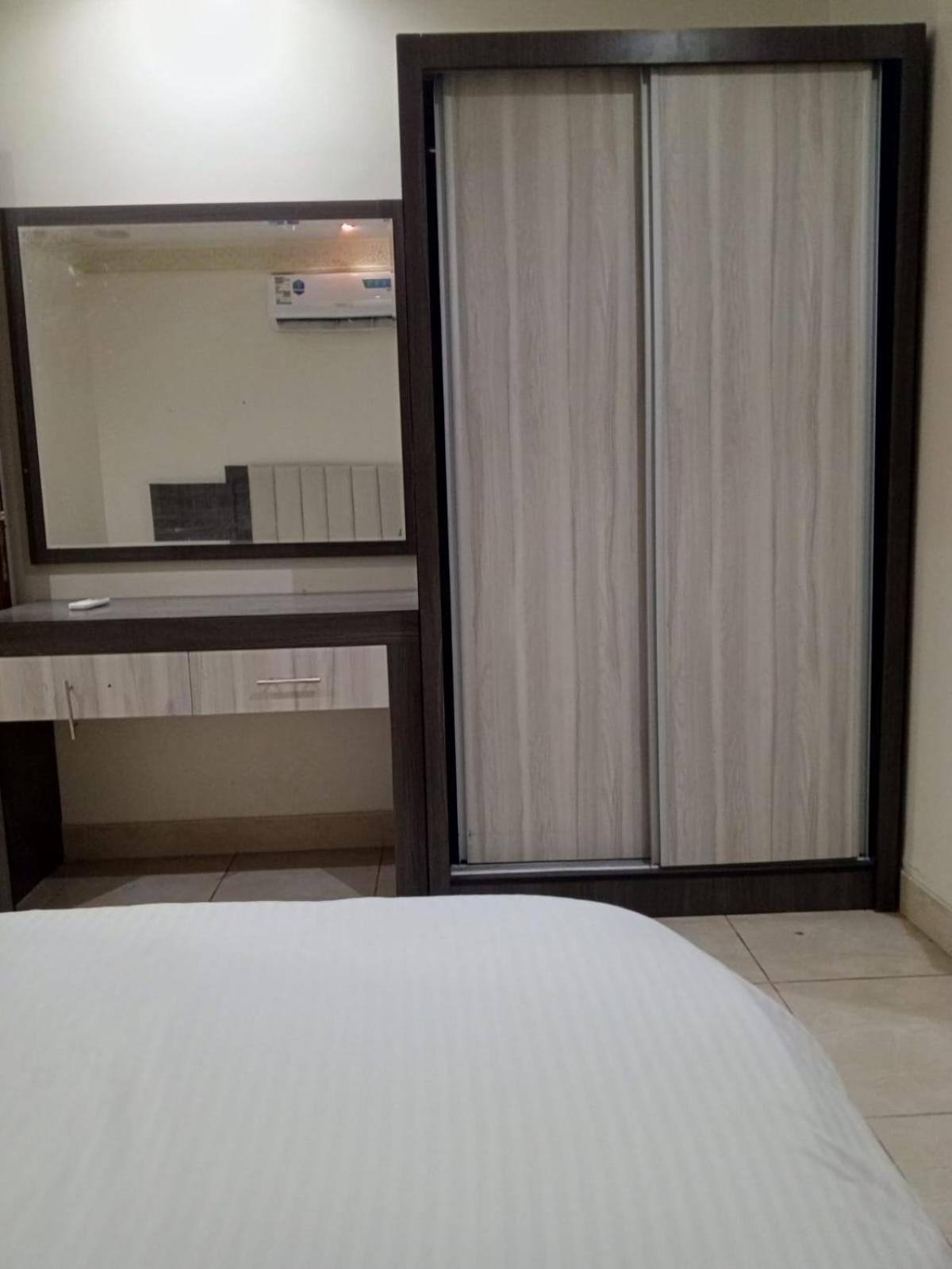 Nozol Mena 109 Al-Yarmouk Aparthotel Riade Exterior foto